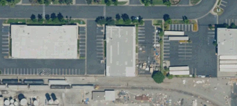 Dock-High Flex Warehouse Suites