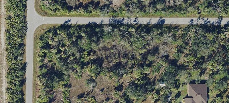 Vacant Residential Lot Without HOA