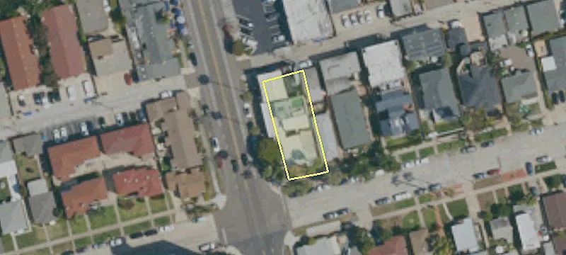 Leased Specialty Commercial Property