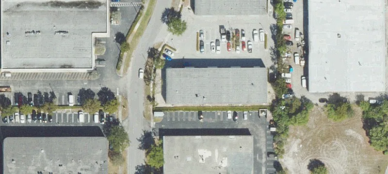 Small-Bay Industrial Condo Unit