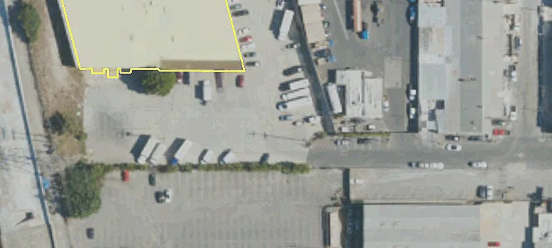 Industrial Yard with Dock High Loading