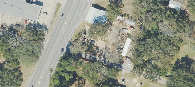 Corner Flex Building with Garage