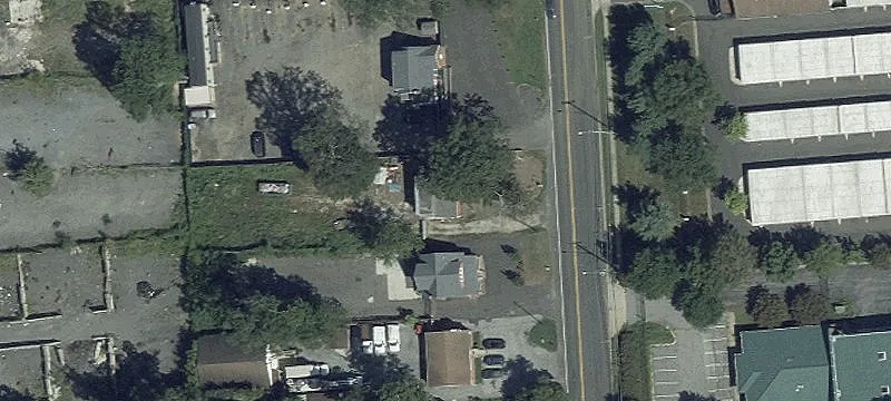 Light Industrial Brick Property with Yard
