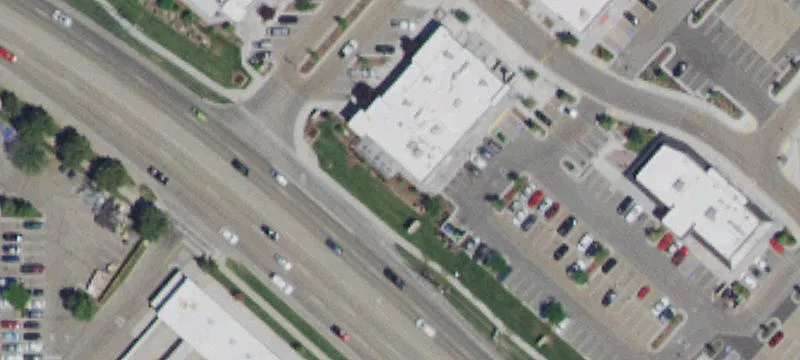 Retail Space with High Vehicle Exposure