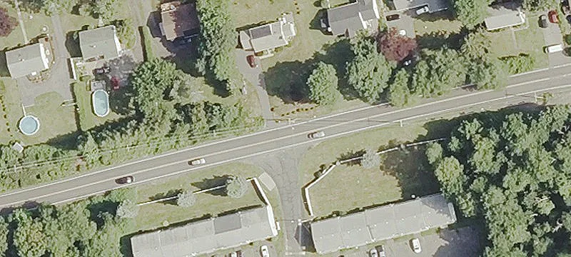 Strip Mall with 8 Retail Spaces