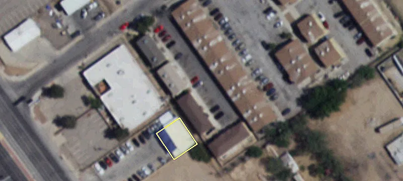 Townhome-Style 11-Unit Apartment Building