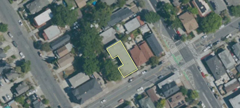 Multifamily Apartment Building