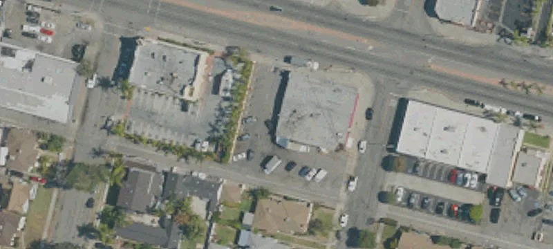 Standalone Food Service Retail Building