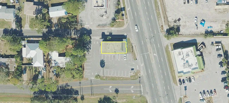Stand-Alone Retail Building