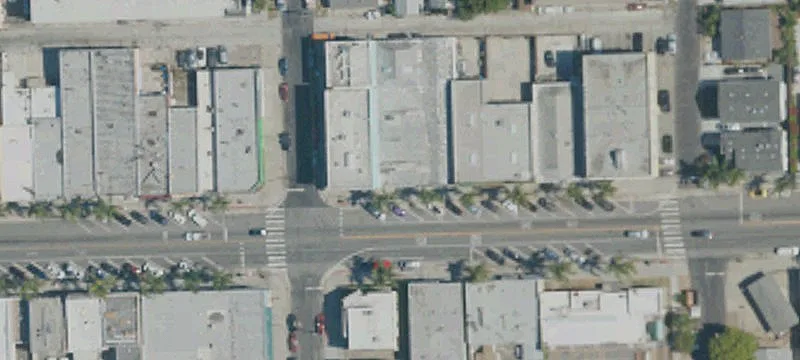Mixed-Use Retail and Hotel Building