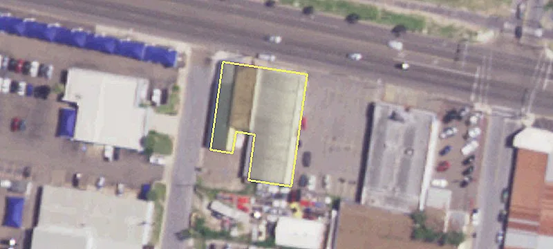 Automotive Collision Center & Warehouse