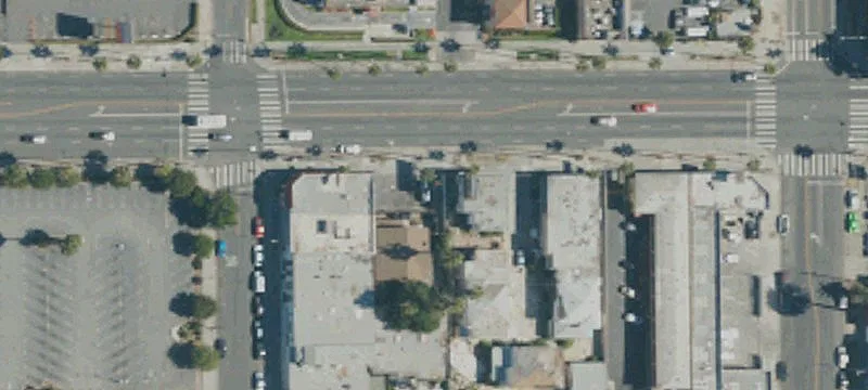 Mixed-Use Retail and Apartment Building