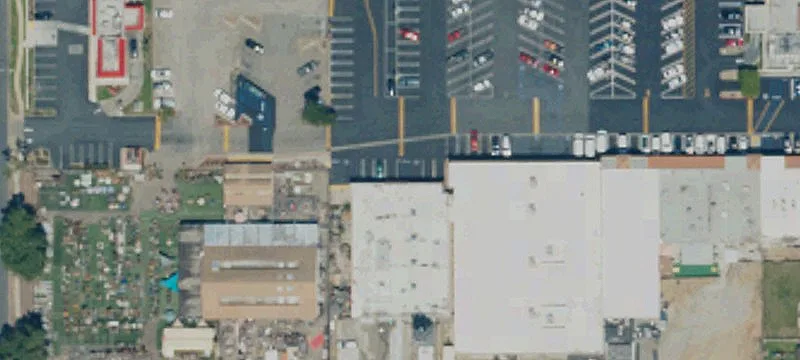 Retail Shopping Center with 33 Parking Spaces