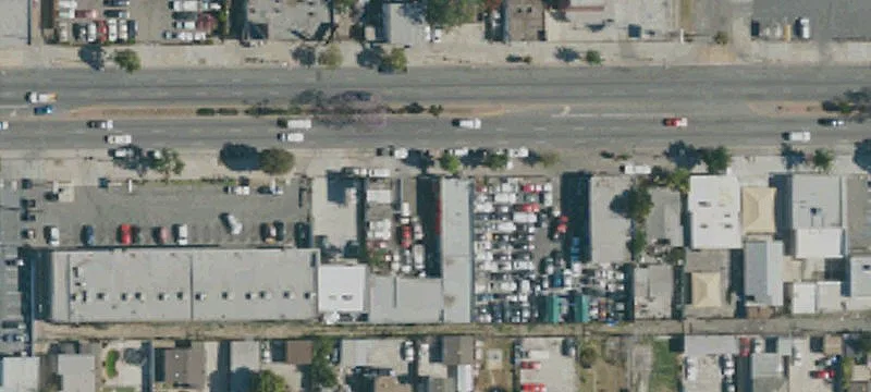 Multi-Tenant Auto Service Property
