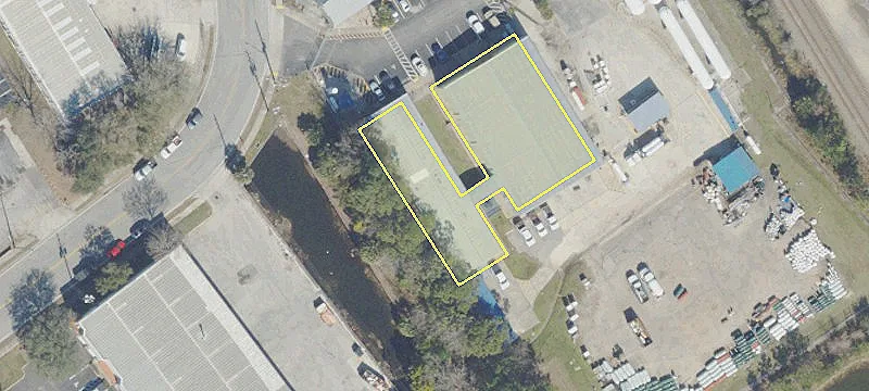 Commercial Vacant Lot on Major Blvd