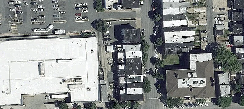 Mixed-Use 5-Unit Building
