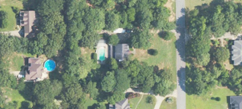 Gently Sloping Waterfront Home Lot