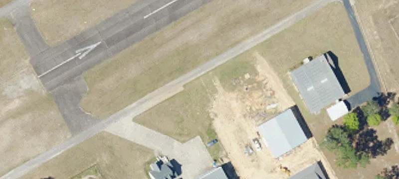 Runway-Adjacent Hangar Homesite