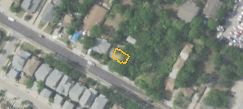 Zoned MF-1 Development Lot