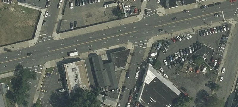 Turnkey Laundromat With Real Estate