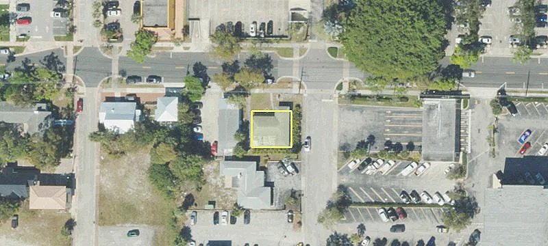 Downtown Office Suite with 5 Offices