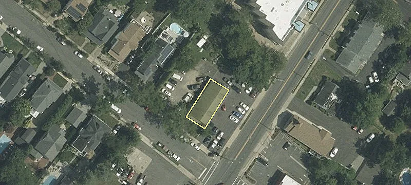 Newer Apartment Building with Storage