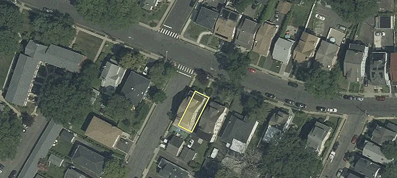 Modernized Three-Family Investment