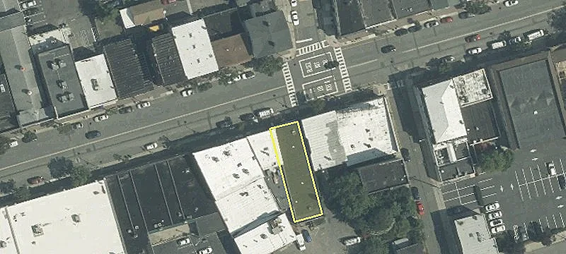 Retail Storefront with Dual Entrances