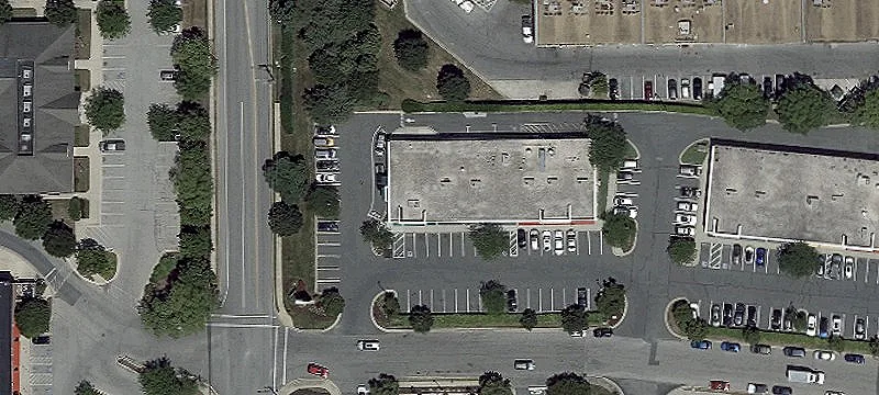Retail Shopping Center Storefront