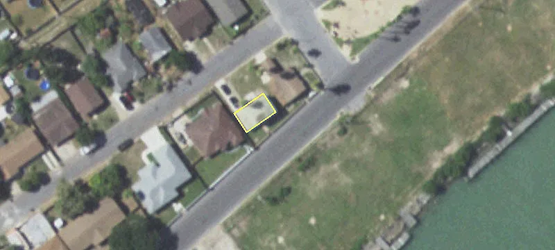 Waterfront Land Parcel with Deep-Water Access