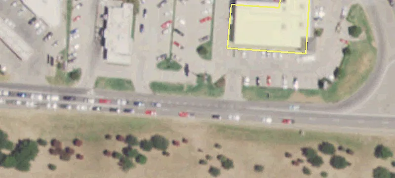 Restaurant Space at Major Intersection