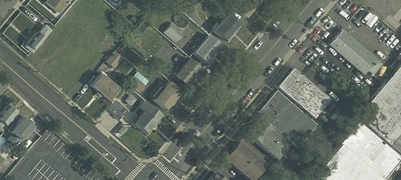 Well-Maintained Two-Unit Duplex