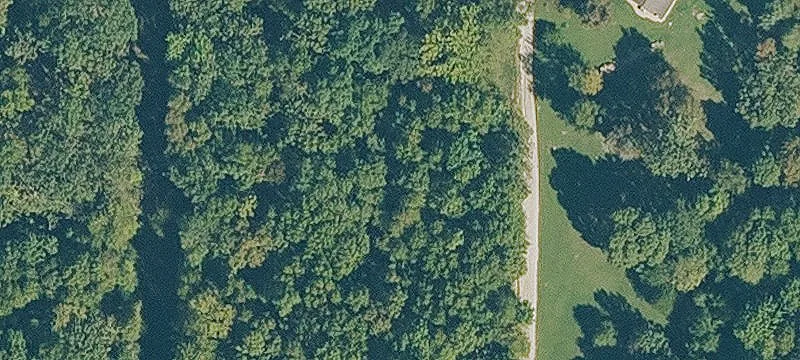 Lakefront Recreational Land Parcel