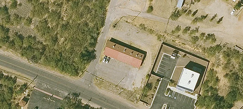 Multi-Tenant Retail Building