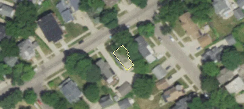 Upper/Lower Duplex with Detached Garages