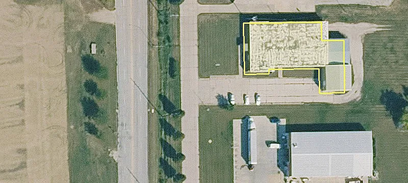 Industrial Flex Building with Overhead Doors