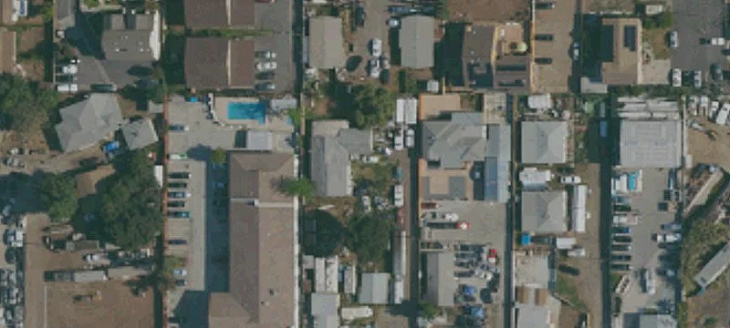 Flex Property with Secured Yard