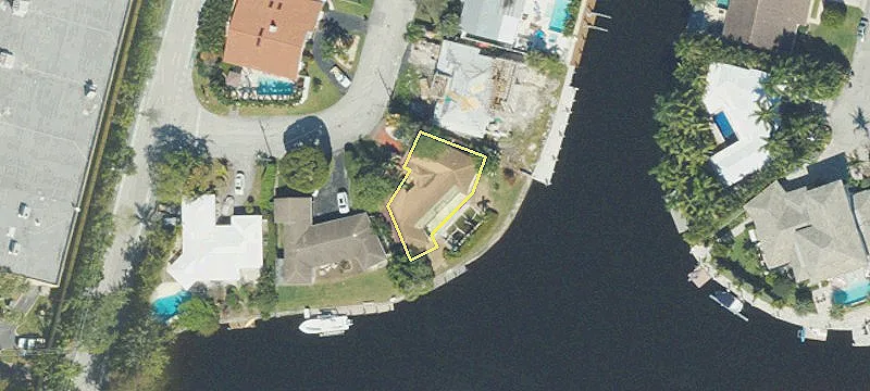 Buildable Waterfront Tear-Down Lot