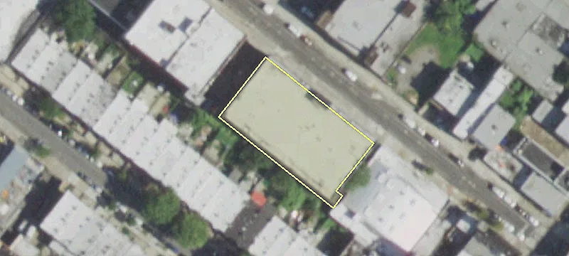 Ground-Floor Flex Space