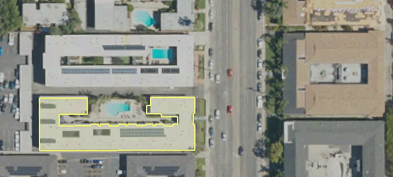 Single-Tenant Retail Storefront