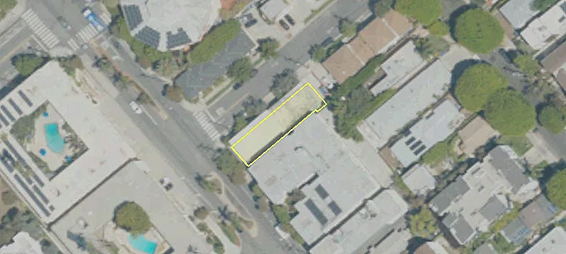 Renovated 6-Unit Residential Income