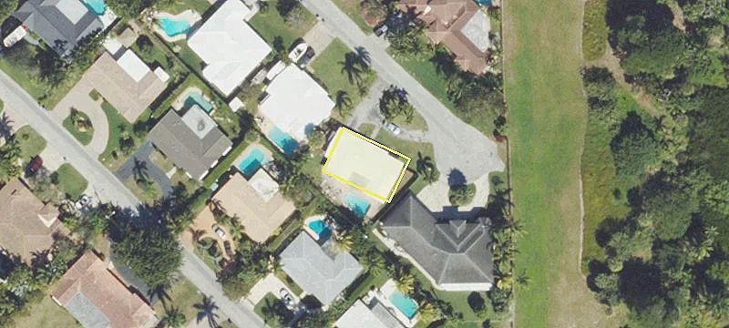 Well-Maintained Triplex with Parking