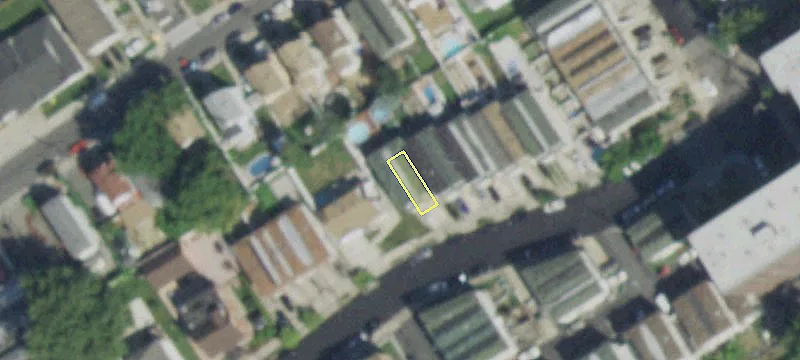 End-Unit Townhouse with Studio Apartment