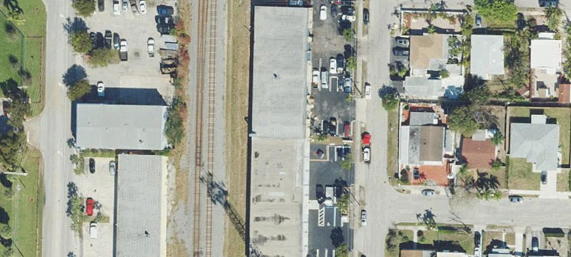Multi-Tenant Warehouse with Income
