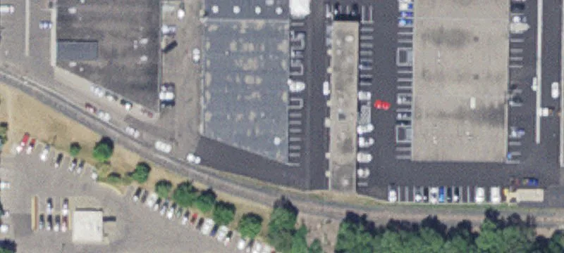 Warehouse Units With Drive-In Doors