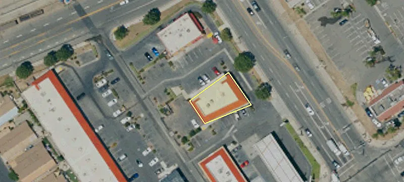 Highly Visible Retail Suite