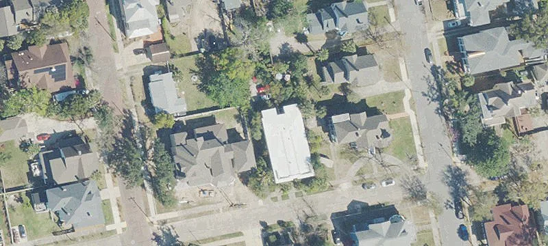 Historic Fourplex with Courtyard