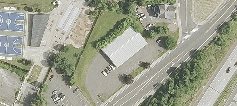 Warehouse with Oversized Garage Doors