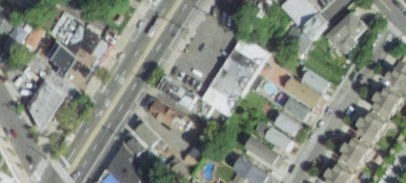 Restaurant Property with Private Parking
