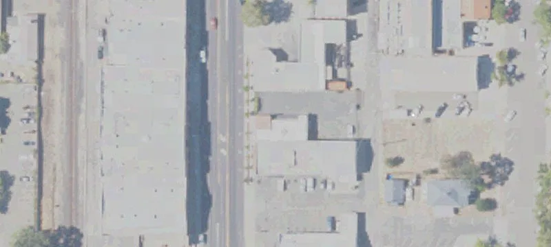 Versatile Retail and Restaurant Building